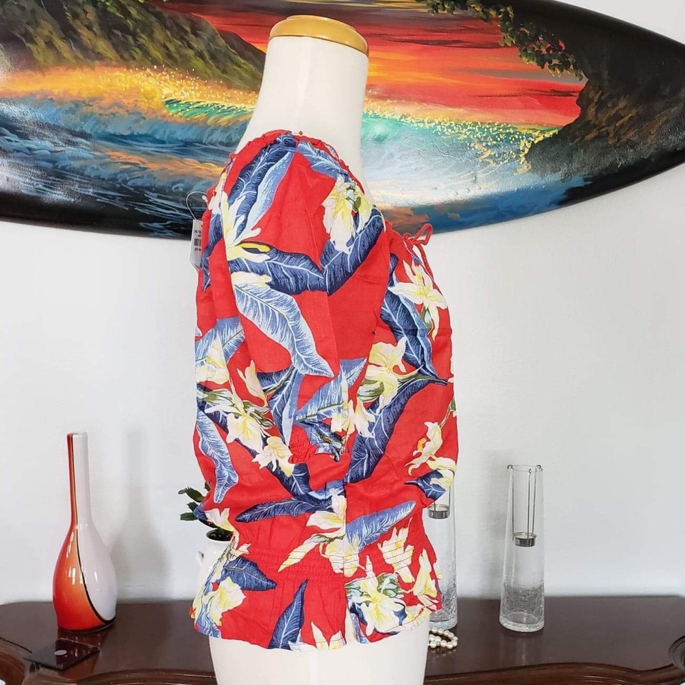 Abercrombie tops - Picture 3 of 8